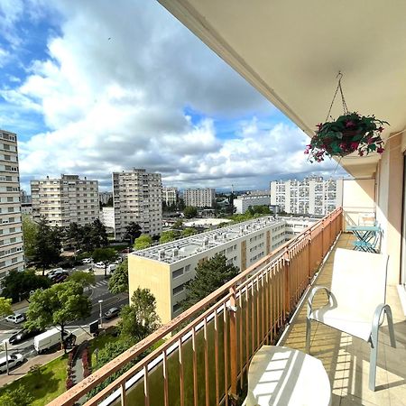 Chambre Privee En Colocation Dans Un Appartement Au Centre De Rillieux La Pape מראה חיצוני תמונה