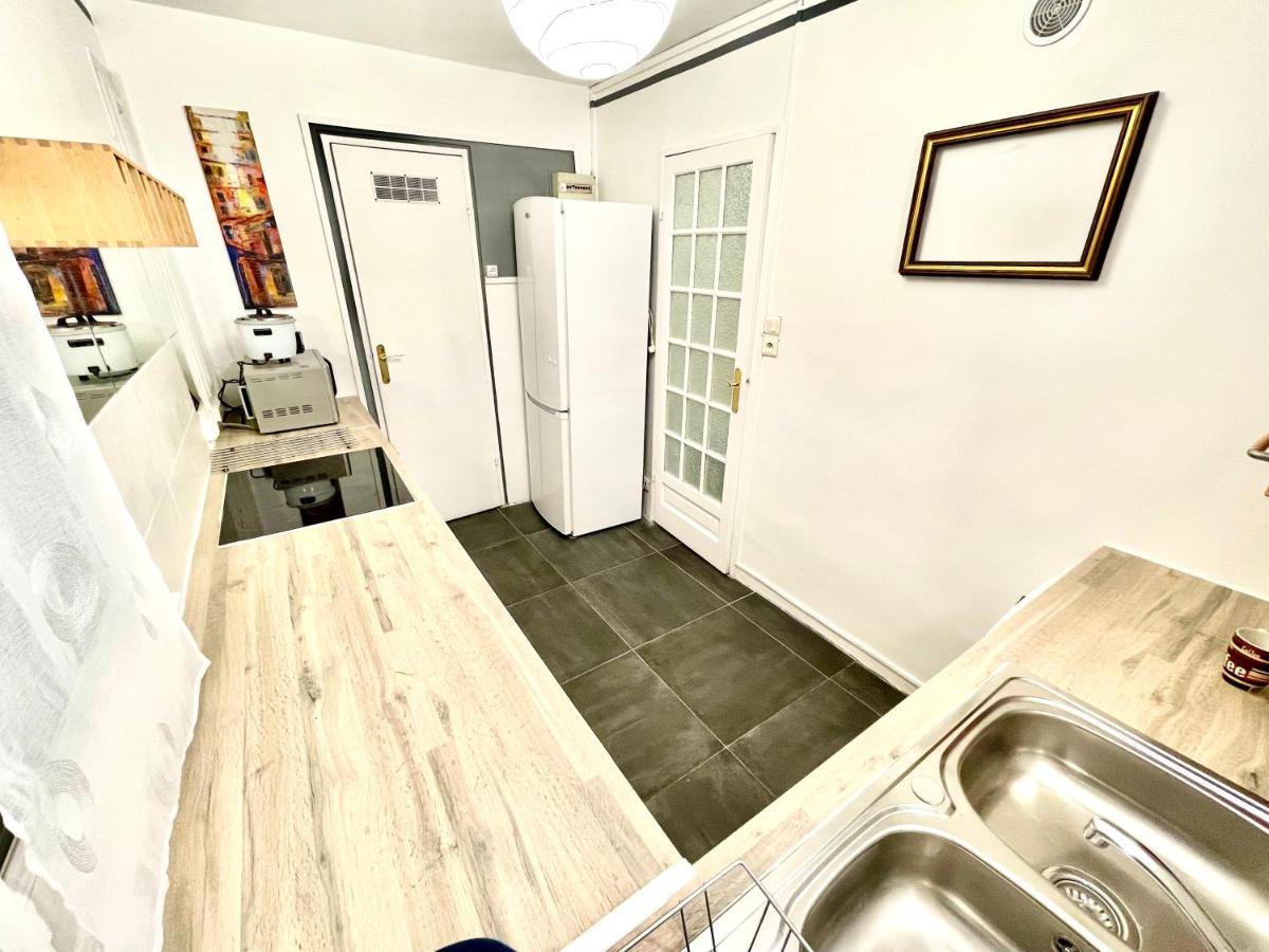 Chambre Privee En Colocation Dans Un Appartement Au Centre De Rillieux La Pape מראה חיצוני תמונה
