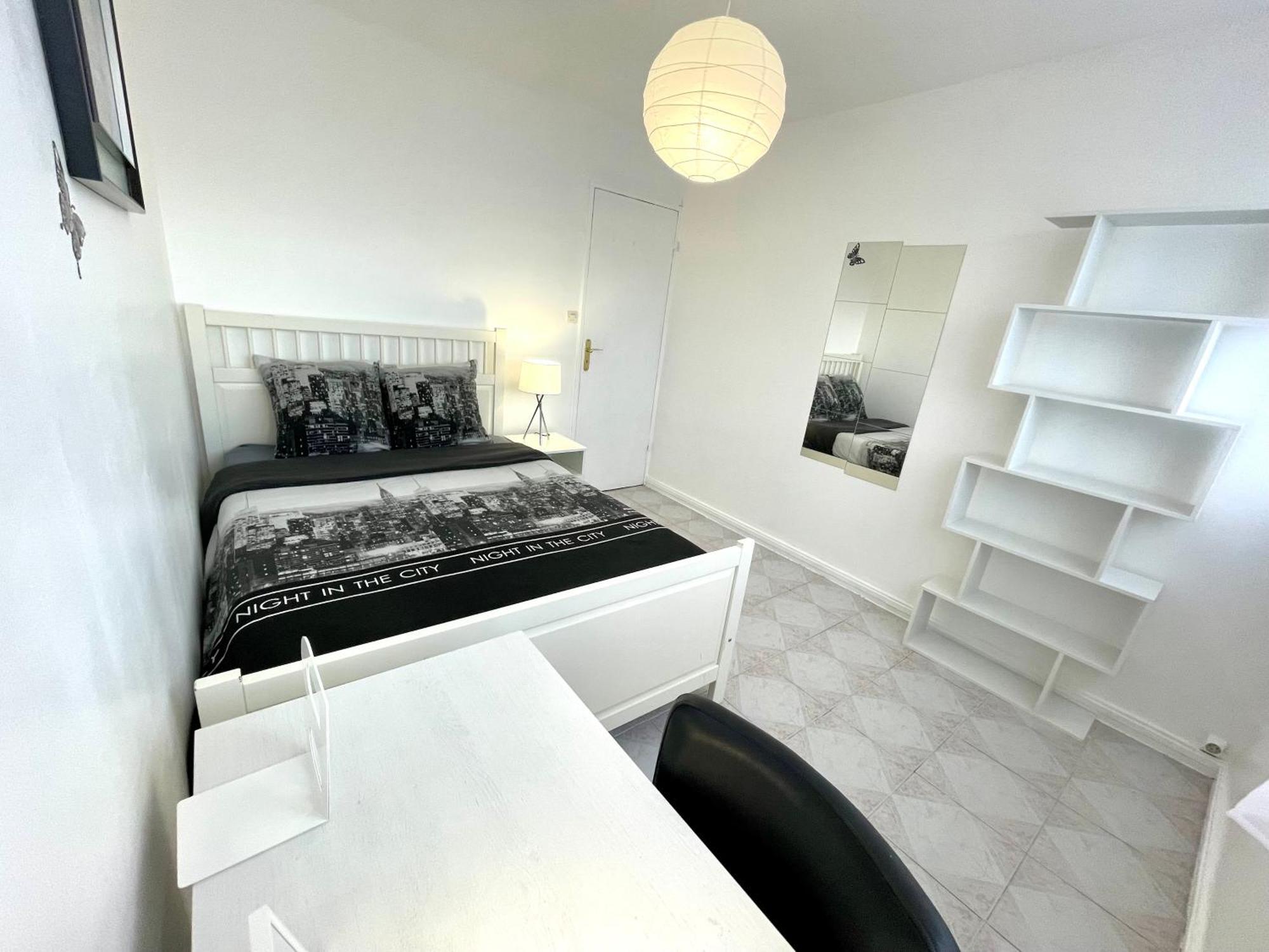 Chambre Privee En Colocation Dans Un Appartement Au Centre De Rillieux La Pape מראה חיצוני תמונה